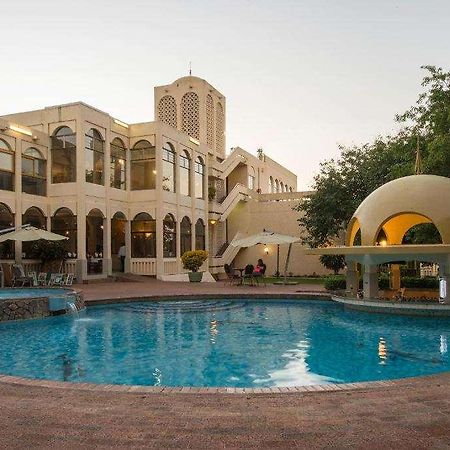Victoria Falls Rainbow Hotel Экстерьер фото