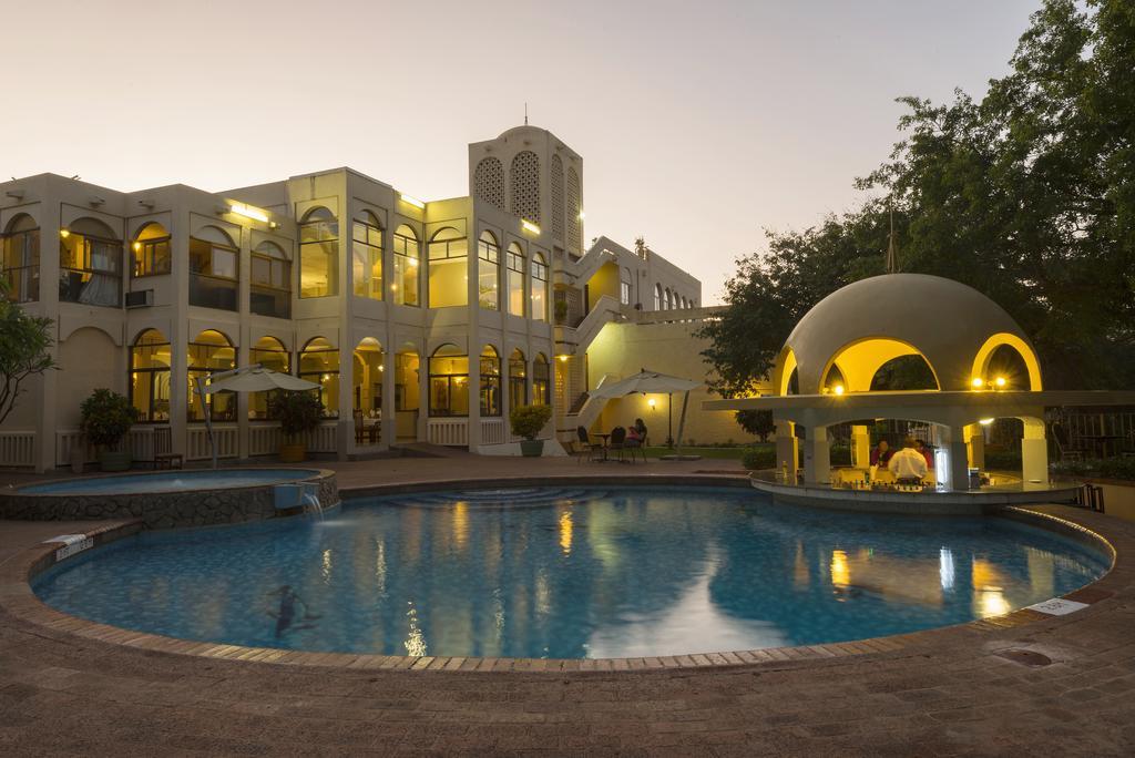 Victoria Falls Rainbow Hotel Экстерьер фото