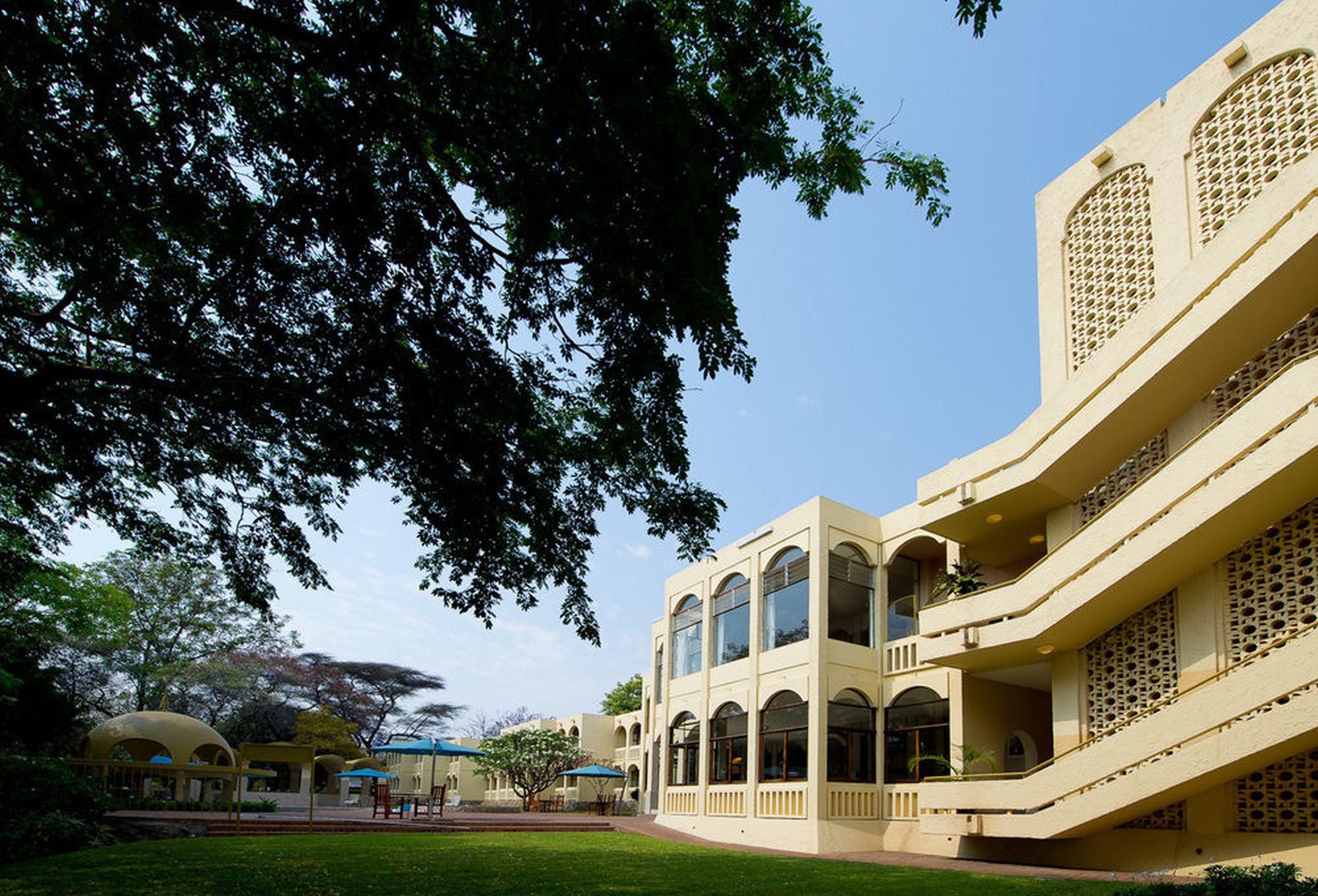 Victoria Falls Rainbow Hotel Экстерьер фото