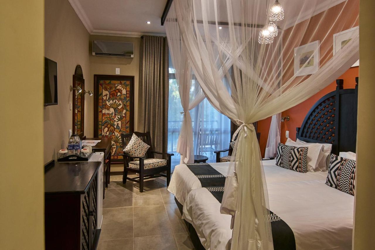 Victoria Falls Rainbow Hotel Экстерьер фото