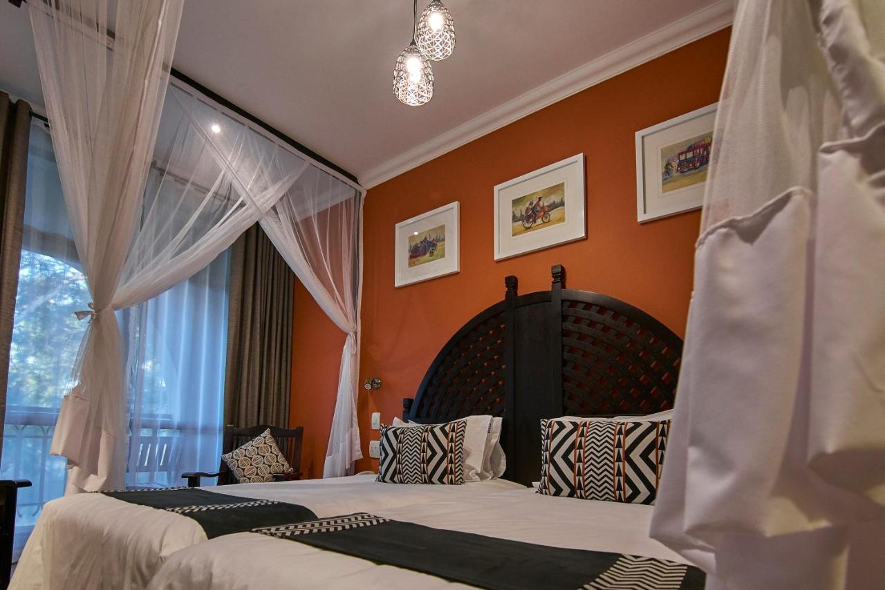 Victoria Falls Rainbow Hotel Экстерьер фото